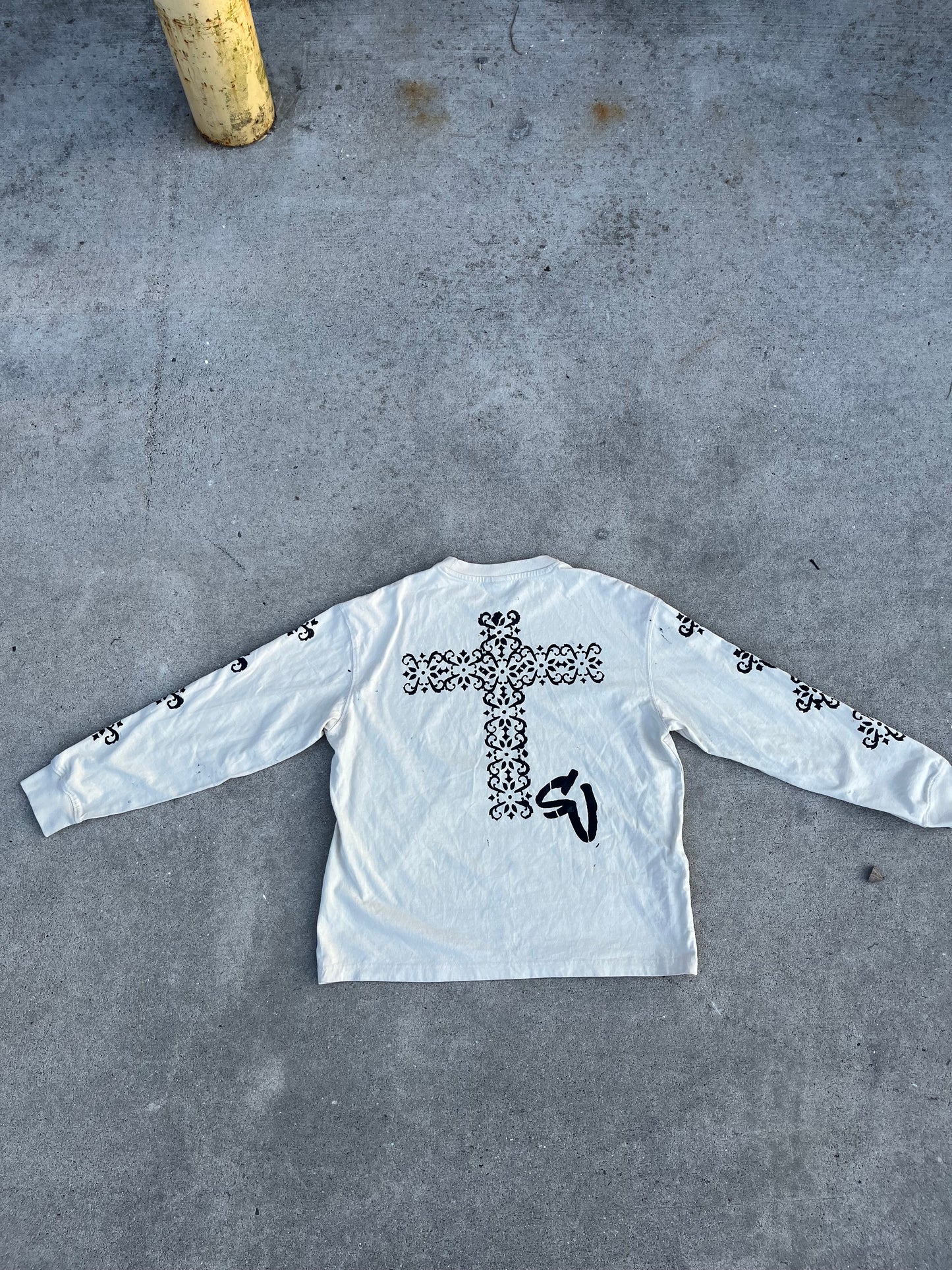 *SU* Box Logo Long Sleeve