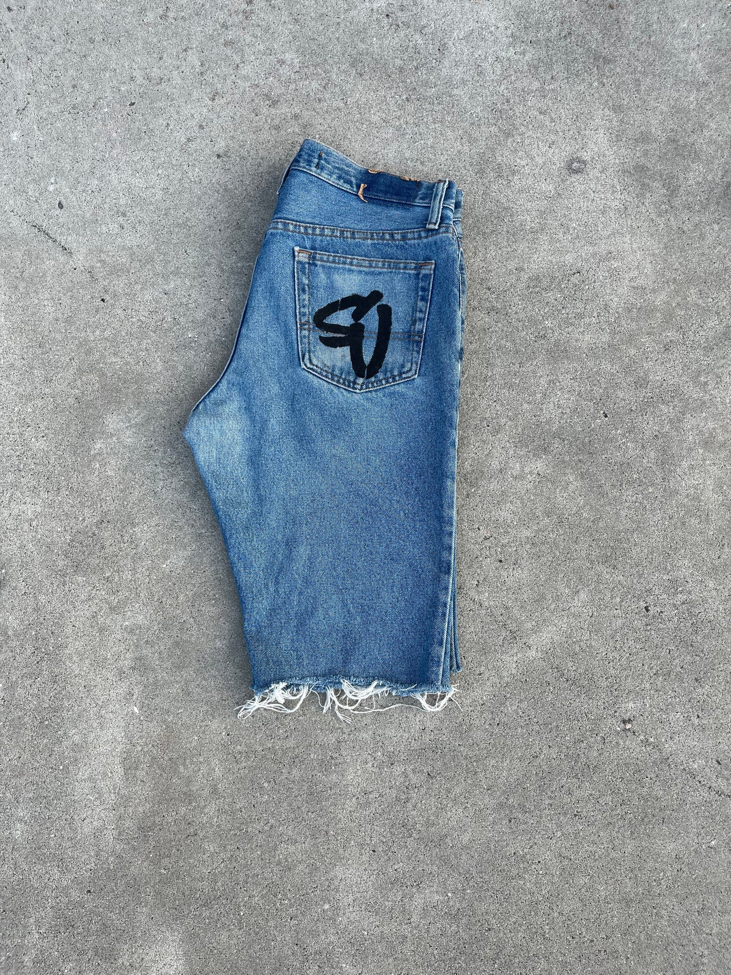 *SU* Box Logo Jorts